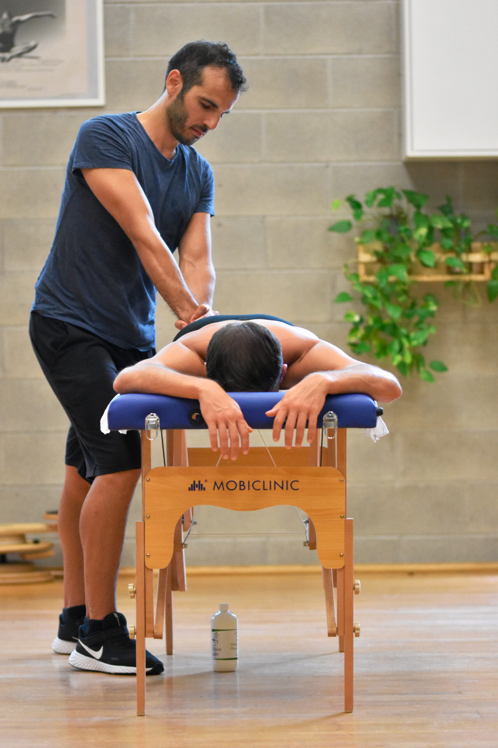 La seduta di massoterapia